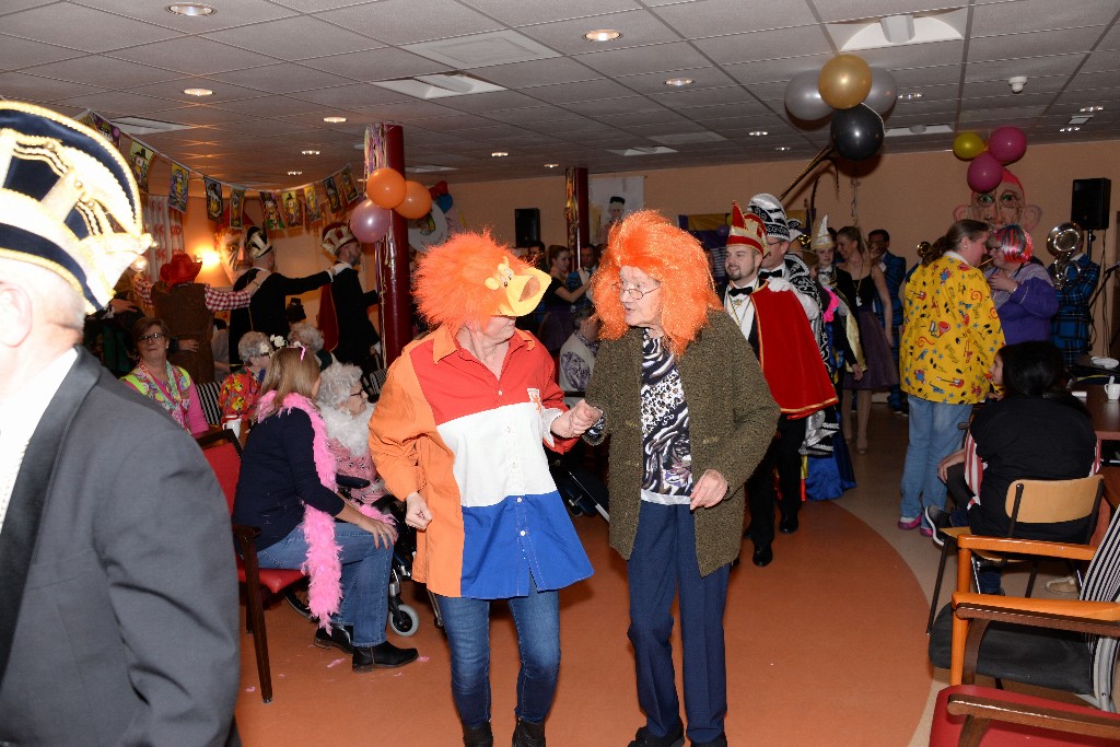 ../Images/Carnaval in Munnekeweij 036.jpg